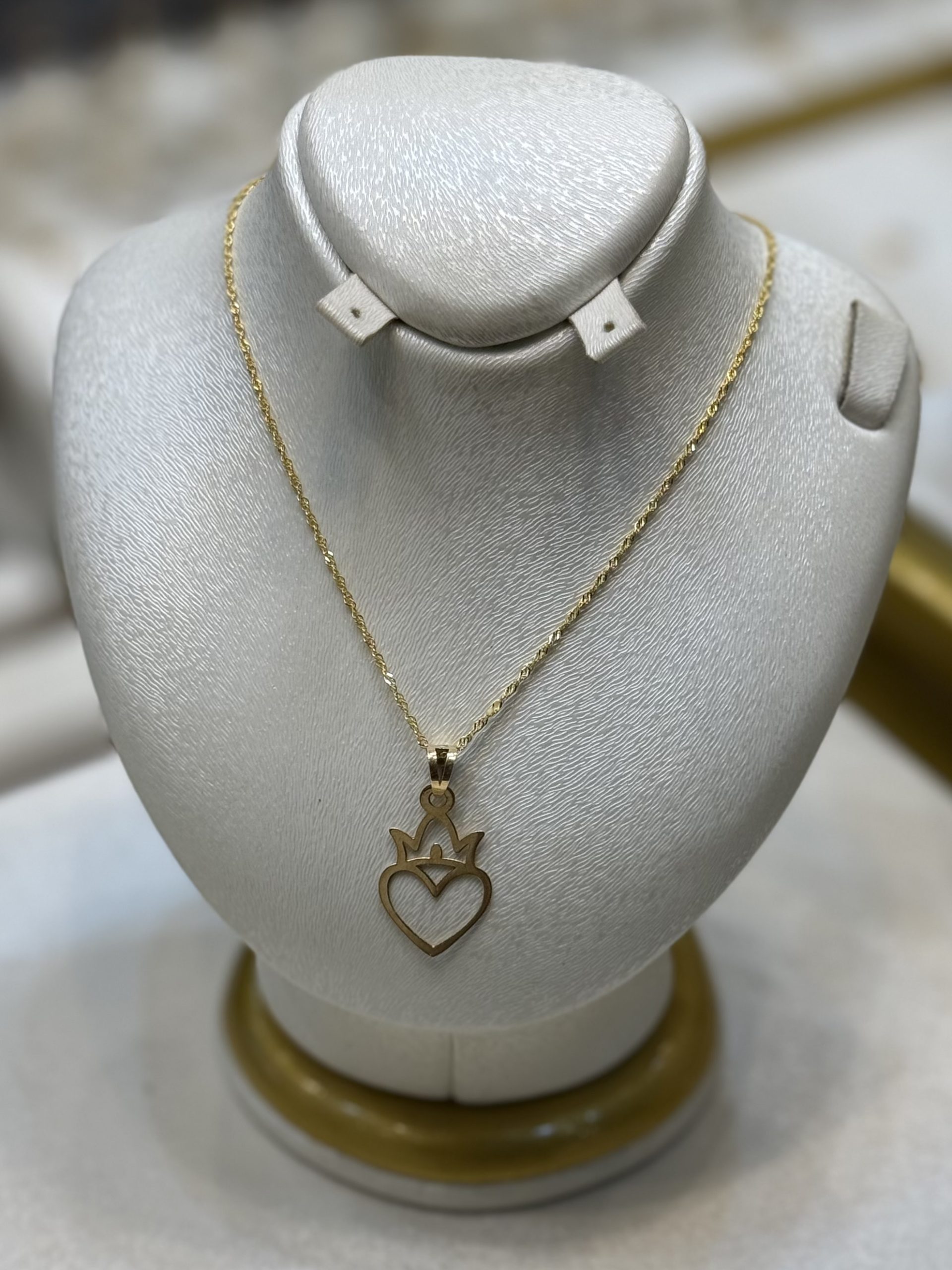 IMG_6316 پلاك تاج و قلب - تصویر 1